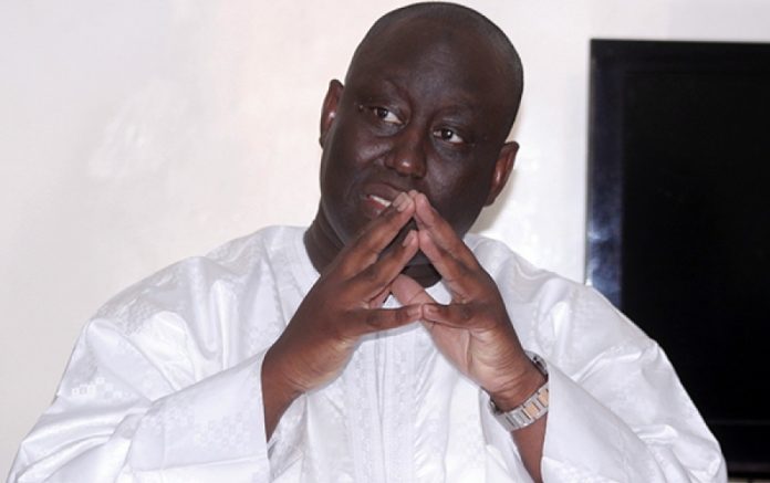 Association des maires du Sénégal : Aliou Sall attend toujours son successeur