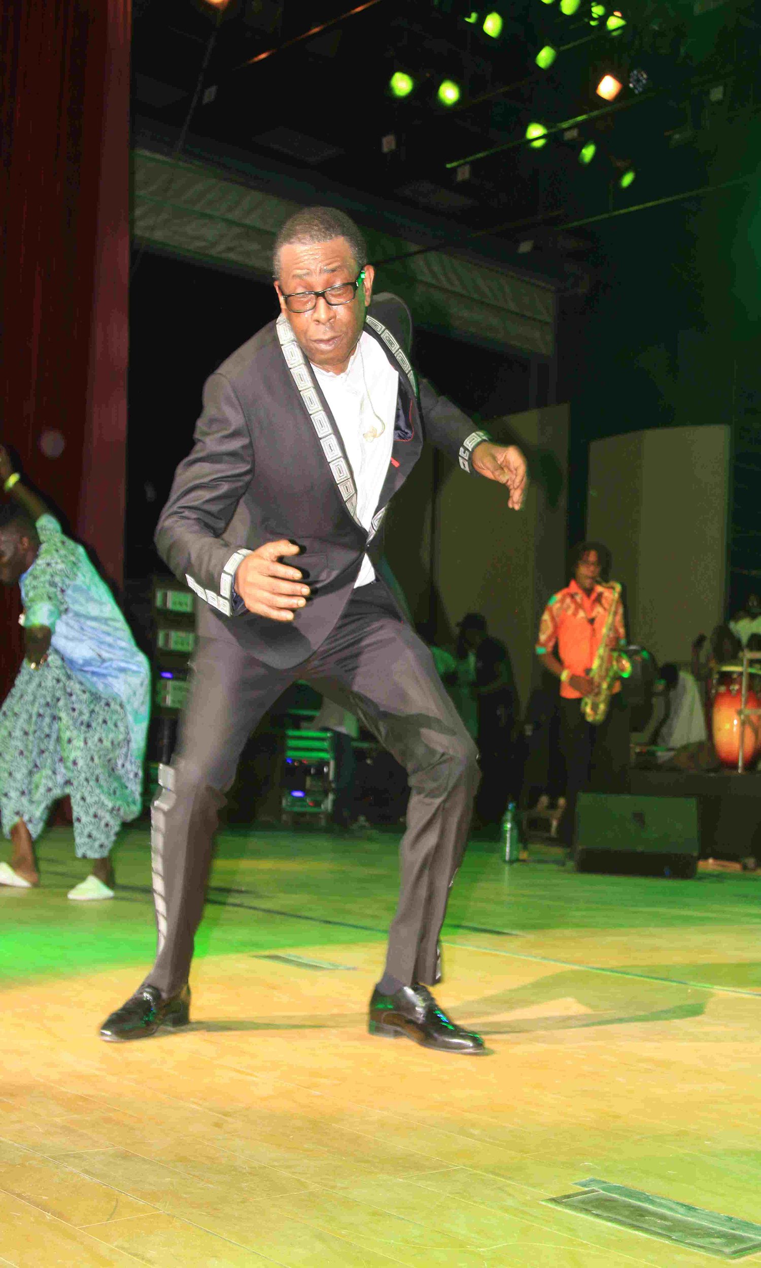 ( 17 Photos ) Avant-première Bercy de Youssou Ndour au Grand Théâtre...Tout ce que vous n’avez pas vu en images!!
