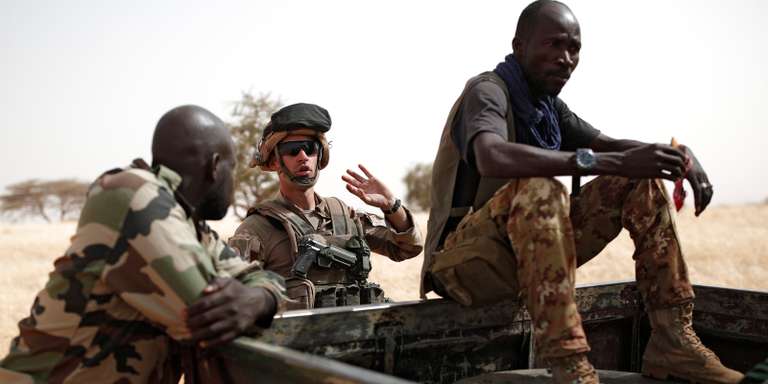 Entre Paris et Bamako, de la friture sur la ligne antiterroriste