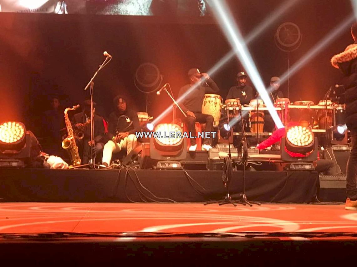 (Photos et Vidéo) Bercy 2017: Balance de Youssou Ndour et le Super Etoile sur la scène  . Regardez!