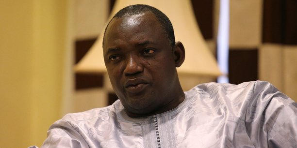 Face à sa dette insoutenable, la Gambie demande une restructuration à ses créanciers