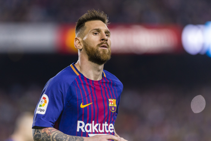 FC Barcelone : Messi se fait tout petit devant un international tricolore