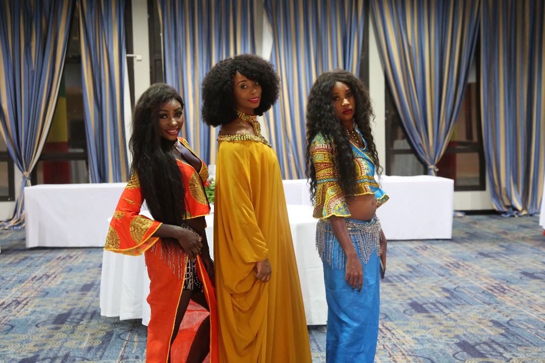 Photos : Adiouza irrésistible à la soirée annuelle de TV5 MONDE au Mali