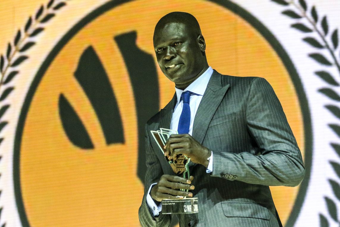 Amadou Gallo Fall : Lauréat du prix pour le Développement du sport africain