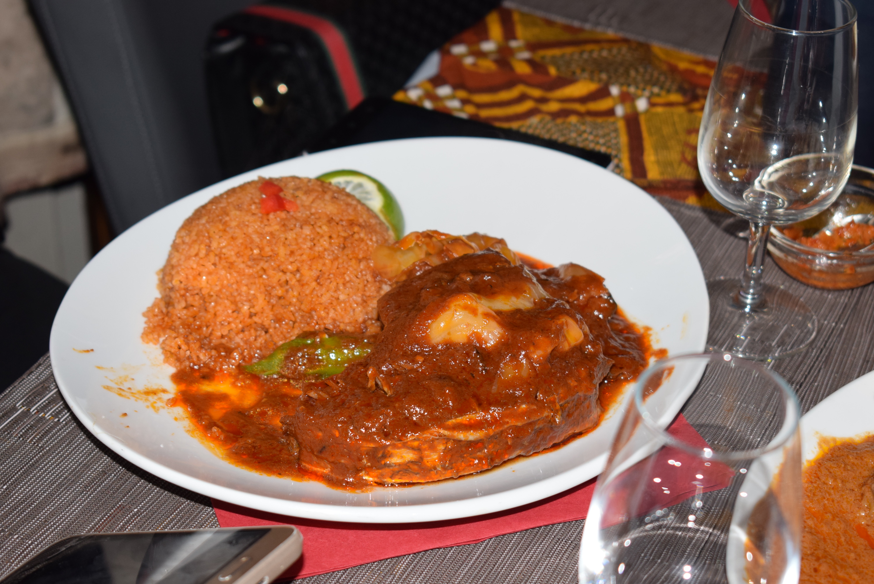 LE VILLAGE - Restaurant - Paris: venez goûter aux délicieuses spécialités africaines