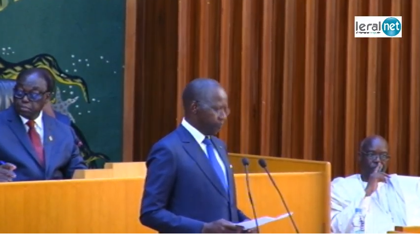 DPG - La députée Aminata Kanté prend la défense de l’hôpital Dalal Diam de Guédiawaye