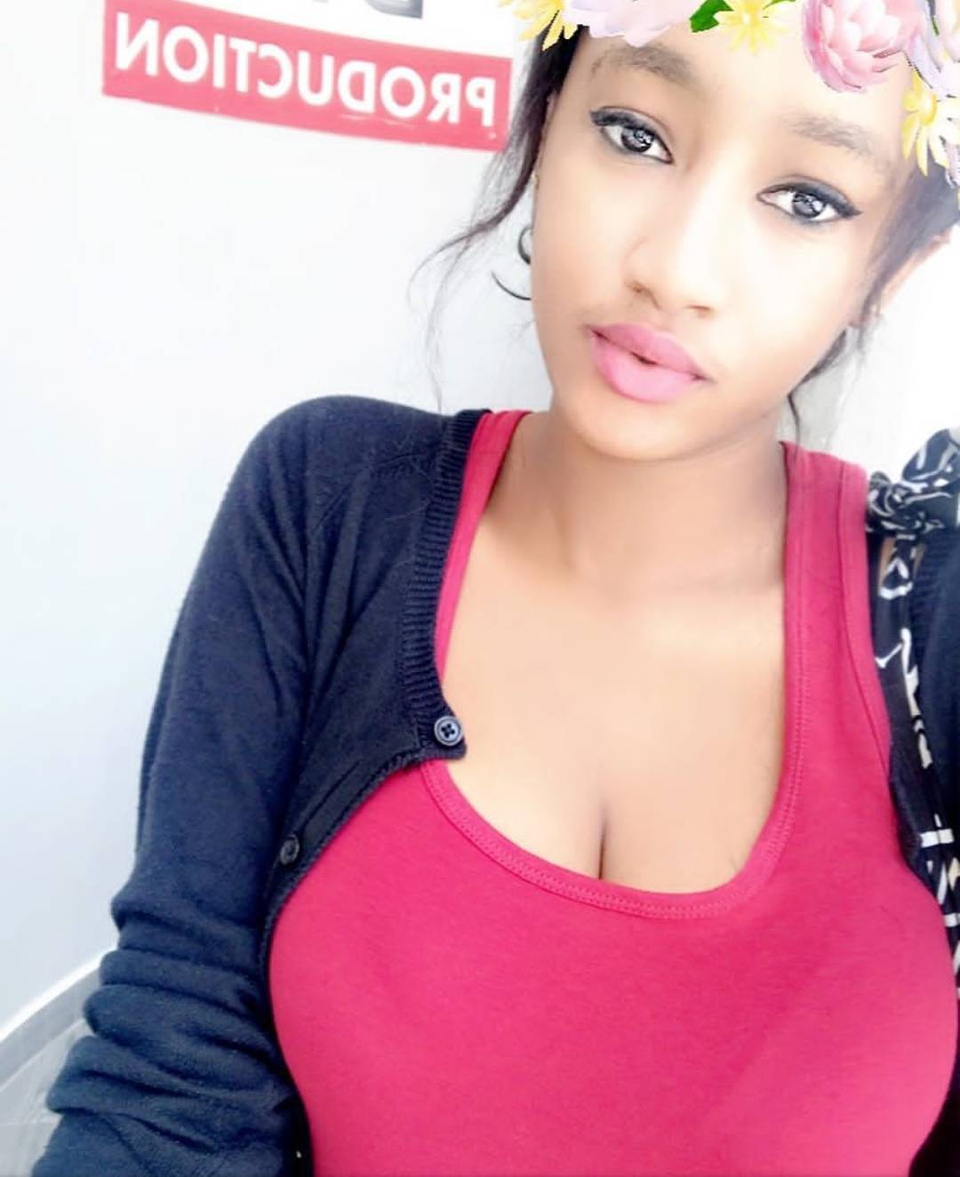 20 PHOTOS: Toute la beauté des Sénégalaises en mode Selfie