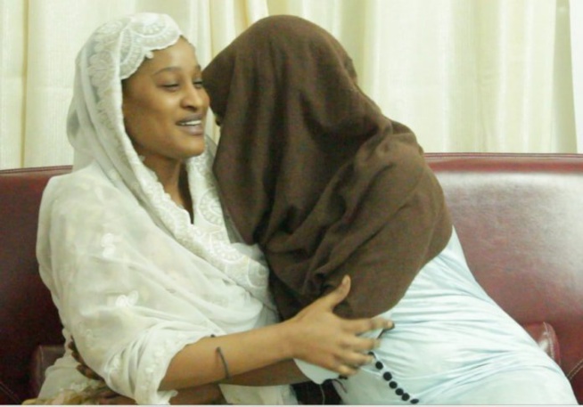 Vidéo: Esther et Khady réconciliées, la médiation de la fondation Keur Rassoul couronnée de succès