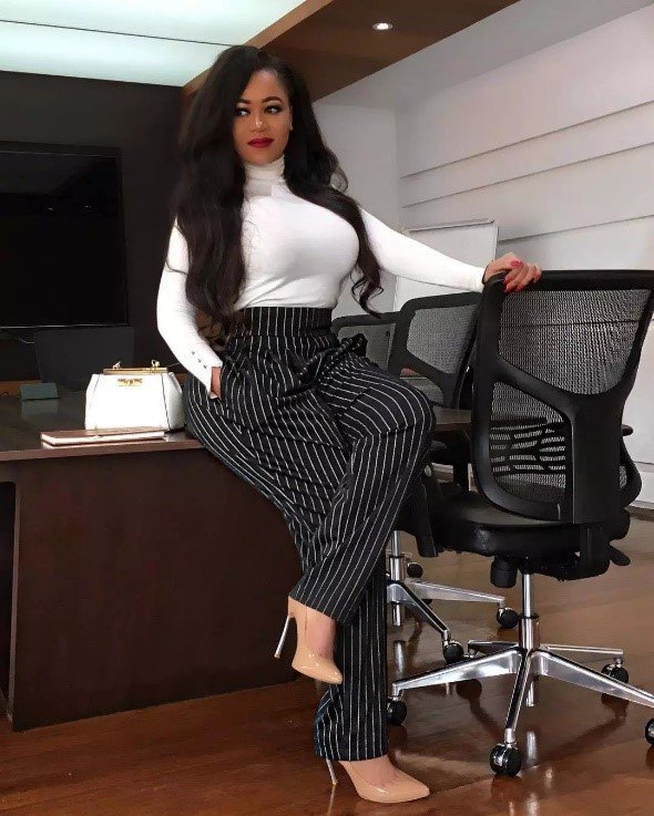 Photos: Admirez les belles formes de Vera Sidika la Kenyane, plus connue sous le nom de Vee S. Beiby Vera Sidika