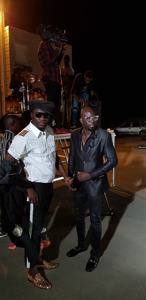 Les coulisses de tournage du nouveau Clip de WALLY SECK…Tout ce que vous n’avez pas vu en Images