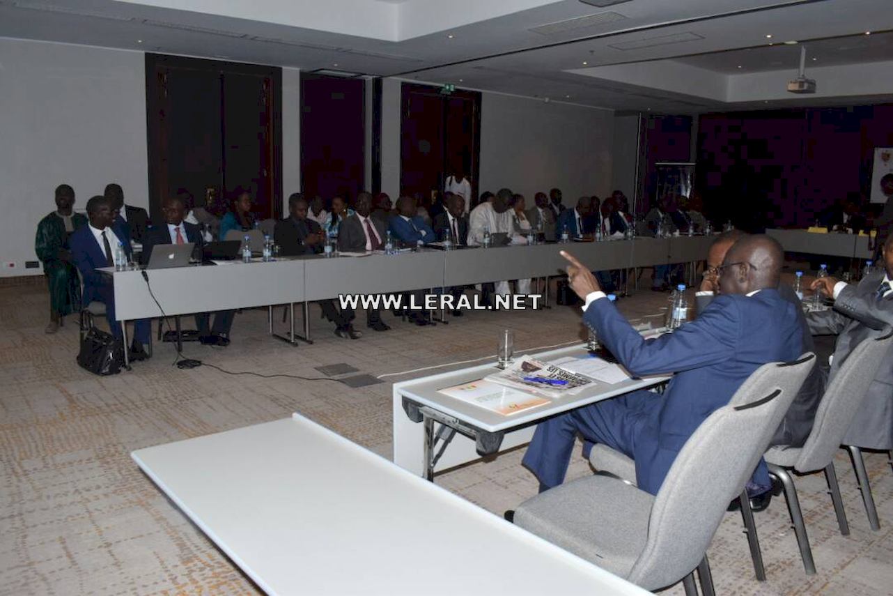 Les images de la rencontre avec les acteurs des système financiers décentralisés en présence de M. Amadou Ba, ministre de l'Economie, des Finances et du Plan