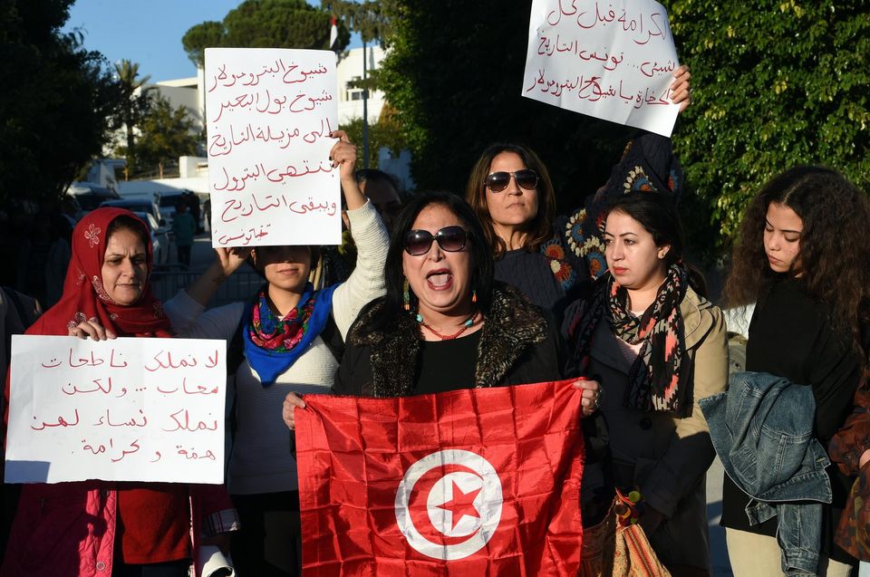 Les Tunisiennes déchaînées contre le «No woman no fly» des Emirats