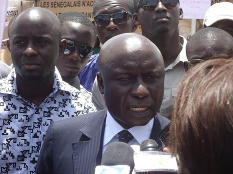 Ziguinchor: Idrissa Seck "condamne avec fermeté l’attaque sauvage" de Borofaye