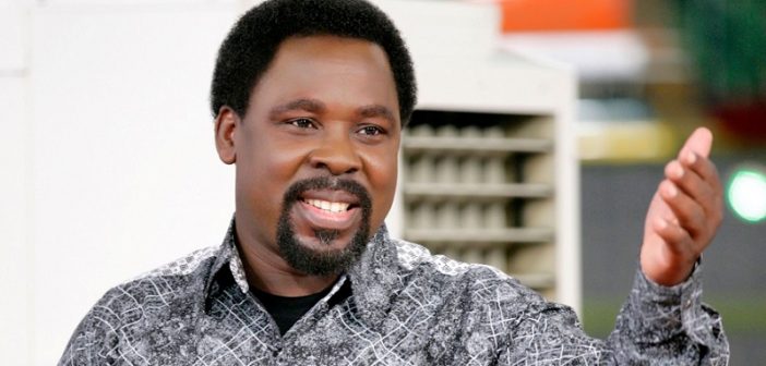 TB Joshua: Un « ange » serait apparu dans son église lors du culte (VIDÉO)