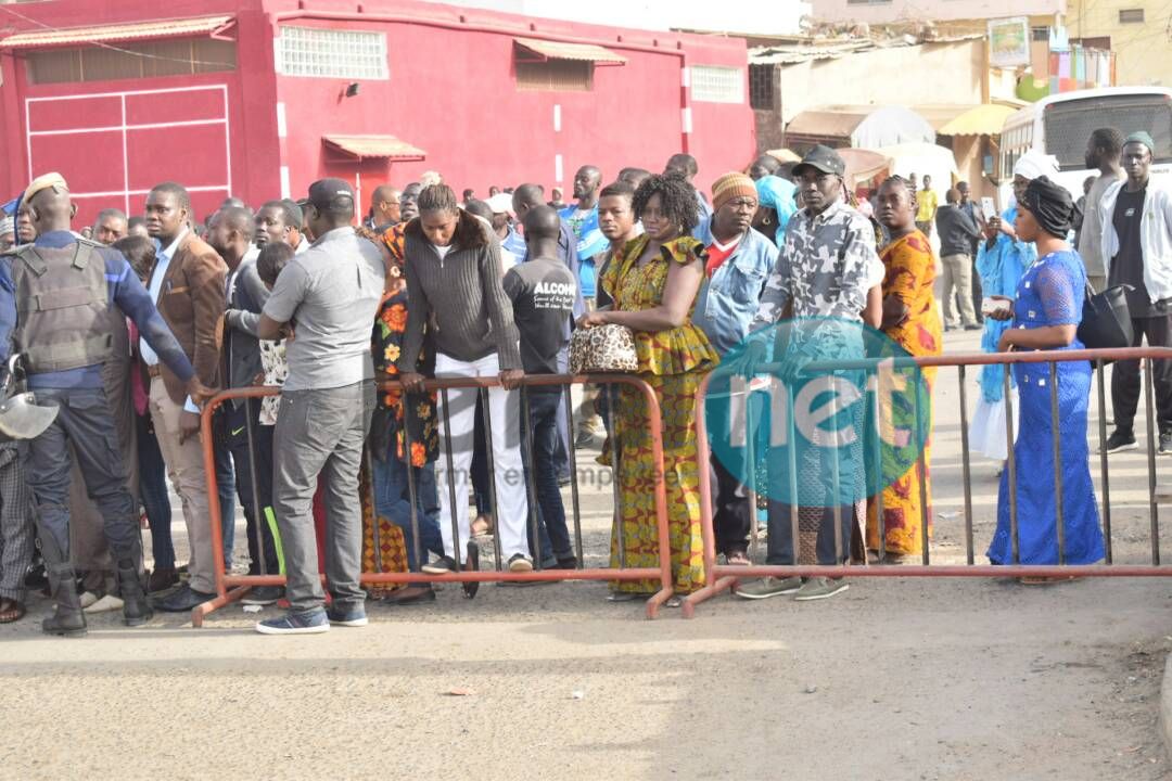 Les premières images du procès Khalifa Sall, mobilisation des partisans
