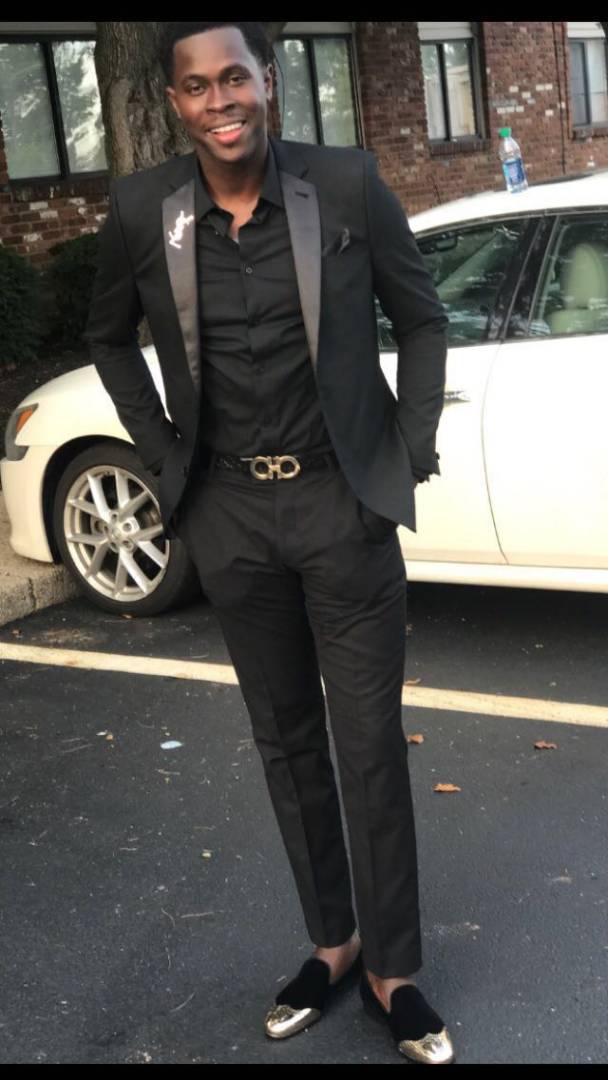 Photos : Mariage de Ndambé Guèye, petite-fille de Doudou Ndiaye Coumba Rose, avec comme parrains Mbaye Dièye Faye et Youssou Ndour Photos : Mariage de Ndambé Guèye, petite-fille de Doudou Ndiaye Coumba Rose, avec comme parrains Mbaye Dièye Faye et Youssou Ndour