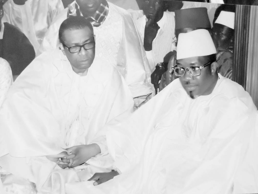 Photos : Mariage de Ndambé Guèye, petite-fille de Doudou Ndiaye Coumba Rose, avec comme parrains Mbaye Dièye Faye et Youssou Ndour Photos : Mariage de Ndambé Guèye, petite-fille de Doudou Ndiaye Coumba Rose, avec comme parrains Mbaye Dièye Faye et Youssou Ndour