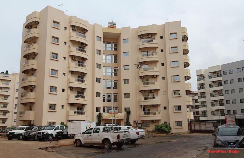 Urgent : Un élève dégaine une arme en classe et crée la panique dans son école à la Cité Keur Gorgui !