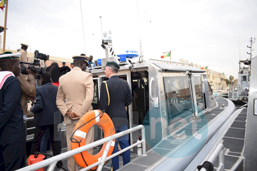 La remise de deux bateaux de patrouille à la marine nationale sénégalaise par l’United States Africa