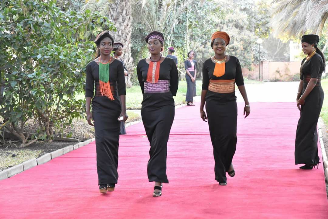 Photos: Admirez la beaute des hôtesses du dîner offert par Marième Faye Sall, Première dame du Senegal 