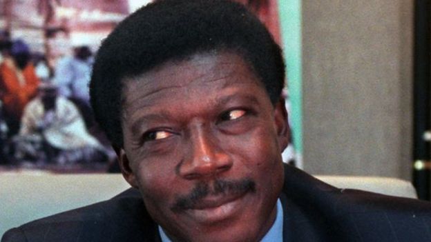 Foutanga Babani Sissoko est décrit par l'un de ses cousins comme un playboy. Foutanga Babani Sissoko est décrit par l'un de ses cousins comme un playboy.