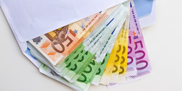 Pour être heureux, il faudrait gagner beaucoup d'argent, mais pas trop quand même