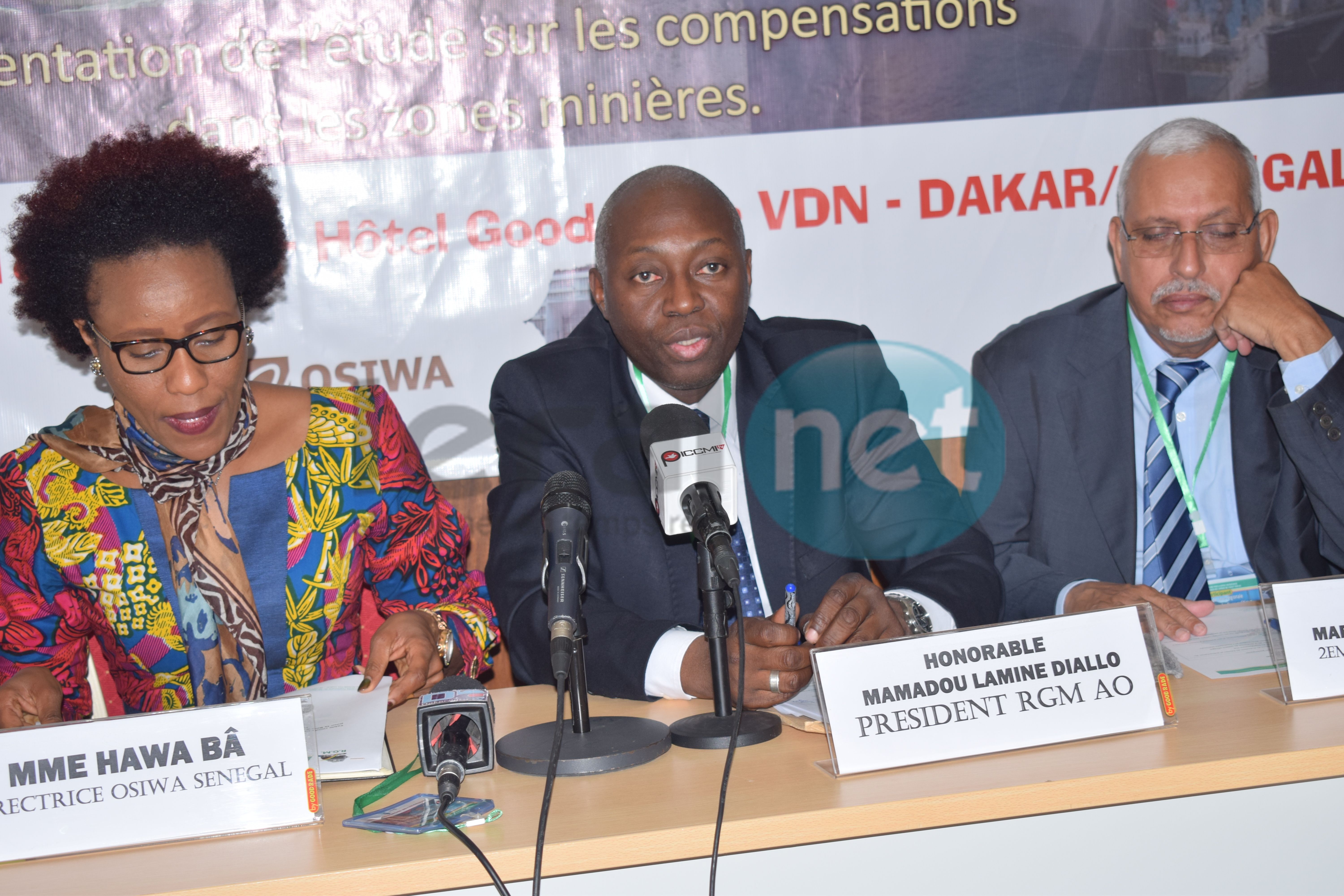 Photos : Table-ronde sous-régionale sur les déterminants d'une politique pétrolière et gazière organisée par le Réseau Parlementaire pour la Bonne Gouvernance des Ressources Minérales de l'Afrique de l'Ouest 
