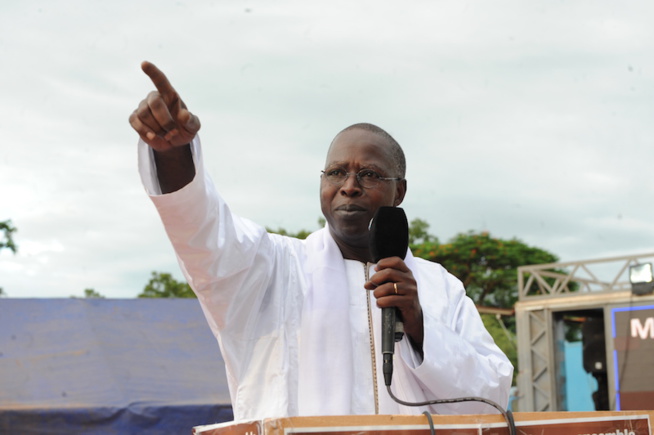 Dionne raille les opposants à Macky Sall:  "Ils passent leur temps sur Instagram, Facebook, Twitter et..."