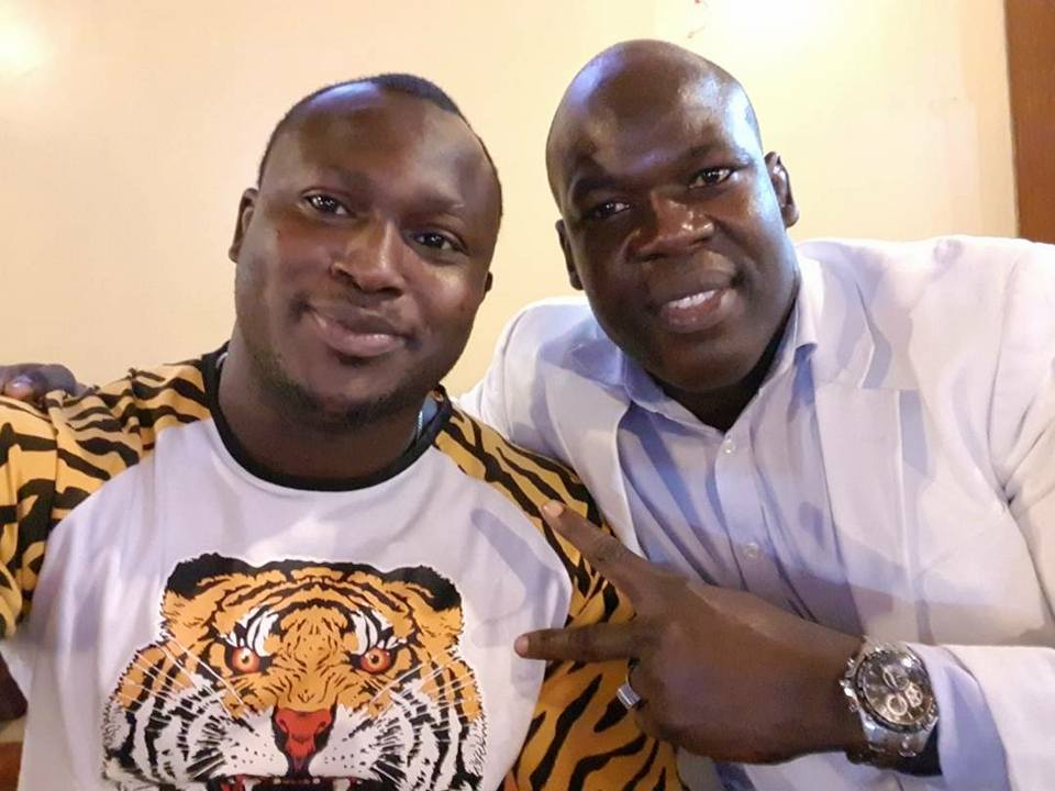 "Jusqu’à sa mort, Modou Lô ne sera jamais Roi des arènes": un proche de Modou Lô répond à …