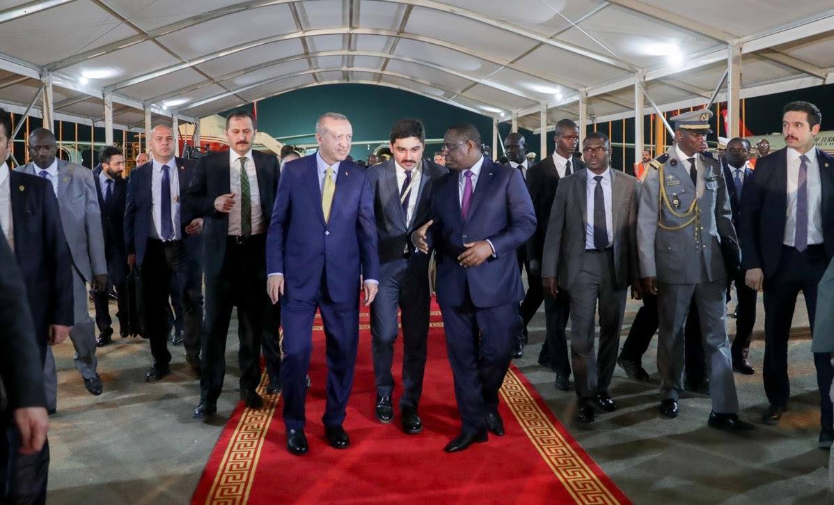 Macky Sall a accueilli mercredi soir son homologue turc Recep Tayyip Erdoğan (images)