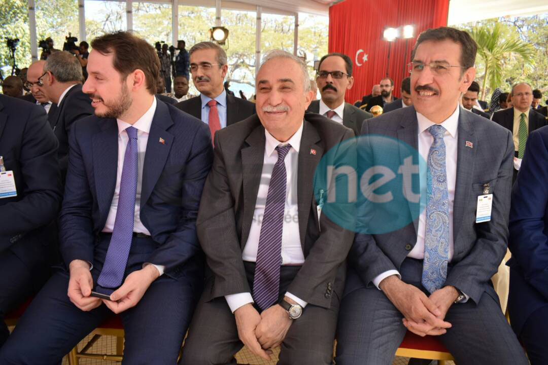Photos : Cérémonie de signature d’accords entre les gouvernements sénégalais et turc