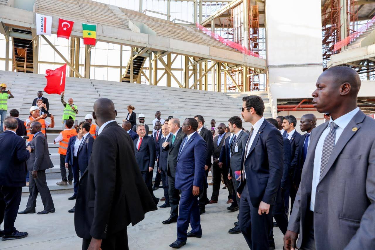 Les Chefs d'Etat Macky SALL et Recep Tayyip Erdoğan se sont rendus hier en fin d'après-midi sur les chantiers de l'Arena (Images)