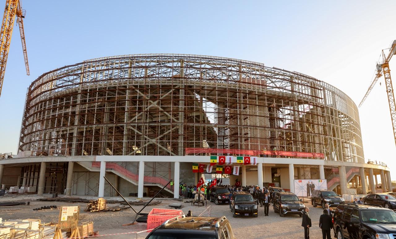 Les Chefs d'Etat Macky SALL et Recep Tayyip Erdoğan se sont rendus hier en fin d'après-midi sur les chantiers de l'Arena (Images)