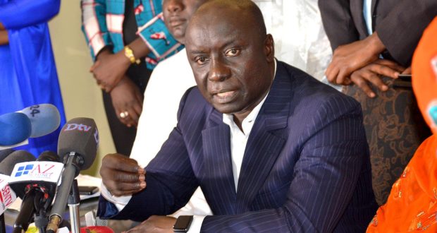 Idrissa Seck raille à nouveau Macky Sall: « En matière de mal gouvernance, c’est le Président Macky Sall qu’on devrait épingler le premier !»