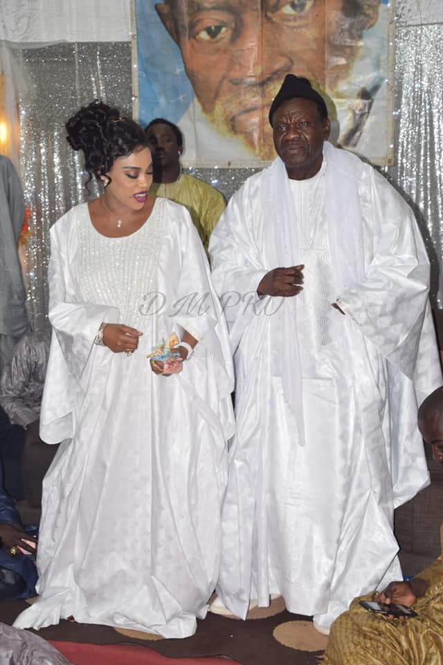 26 photos : Cheikh Béthio et son épouse Sokhna Aïda Diallo illuminent les cérémonies de mariage collectif