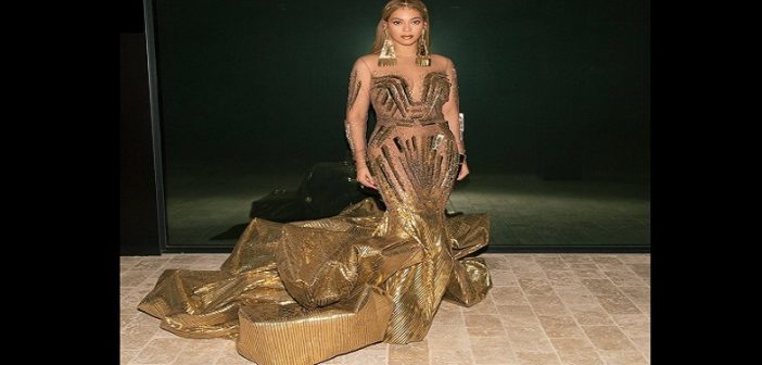 35 travailleurs et 10 jours pour finir une robe de Beyoncé
