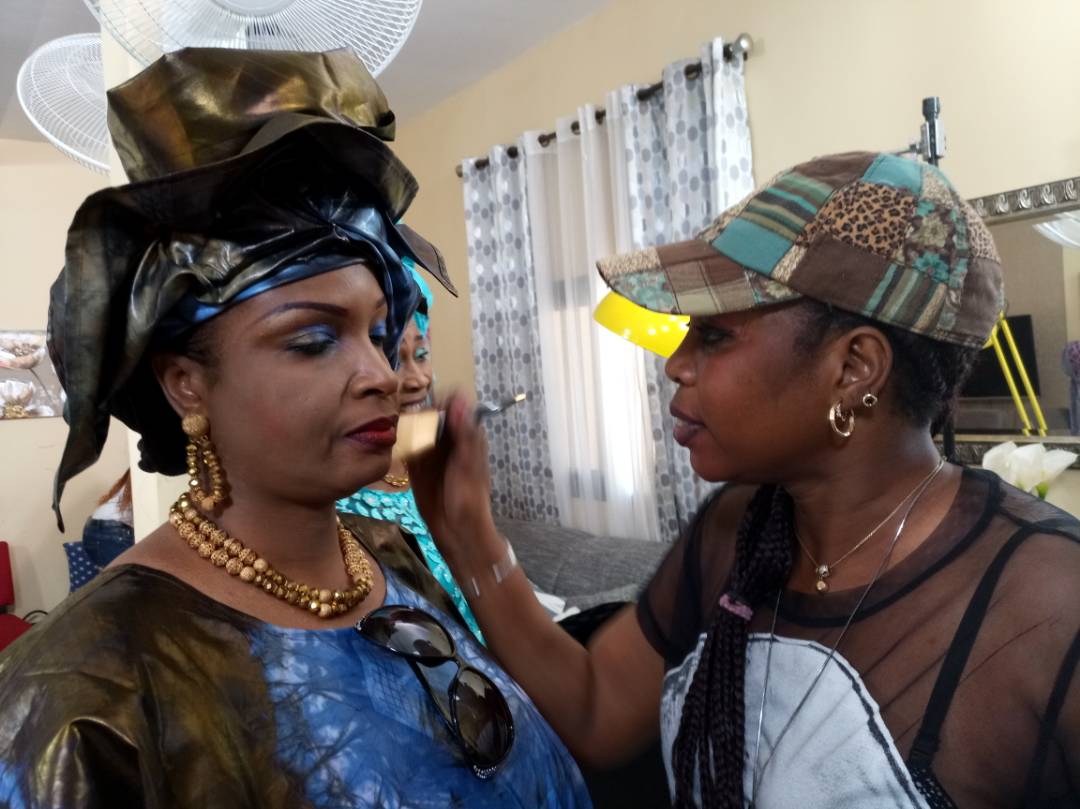 Entretien avec Ndella Amar, la maquilleuse des célébrités