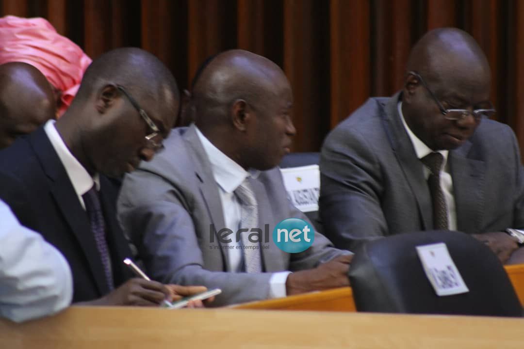 Les premières images du passage du Premier ministre Mahammed Boun Abdallah Dionne à l’Assemblée nationale