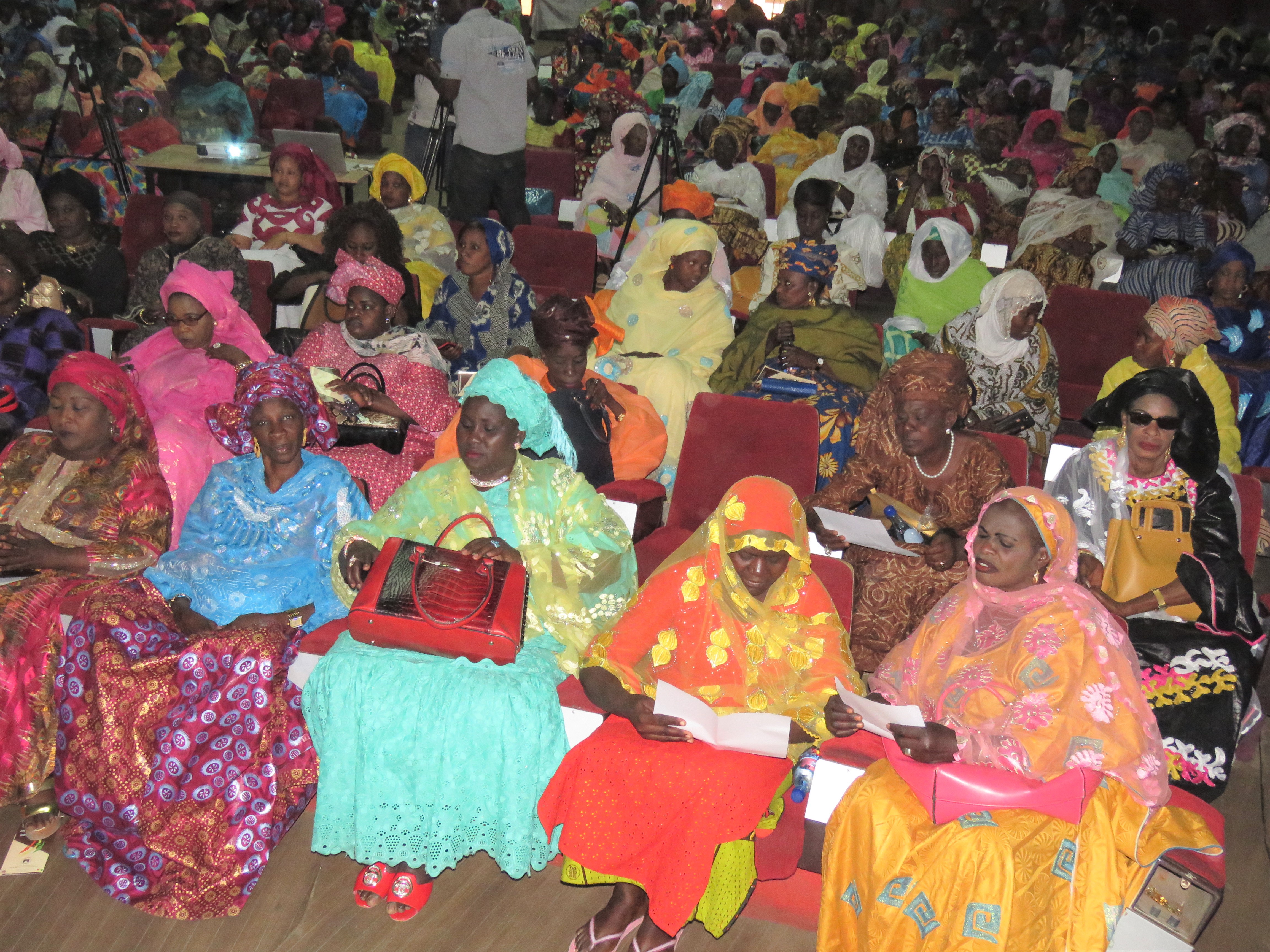 PSE : Anta Sarr Diacko annonce l’enrôlement de 100 000 nouveaux ménages pour les bourses de sécurité familiale cette année