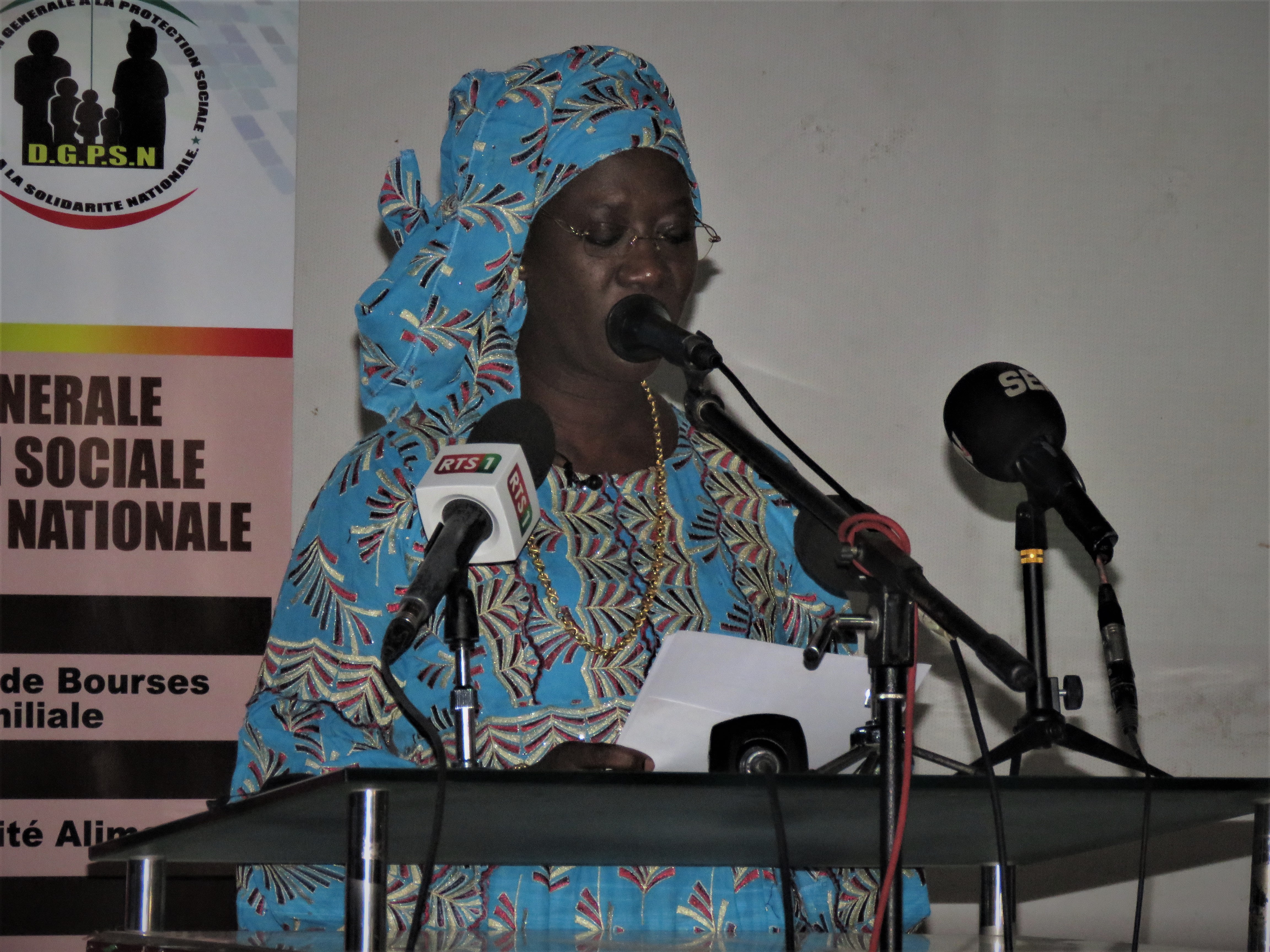 PSE : Anta Sarr Diacko annonce l’enrôlement de 100 000 nouveaux ménages pour les bourses de sécurité familiale cette année