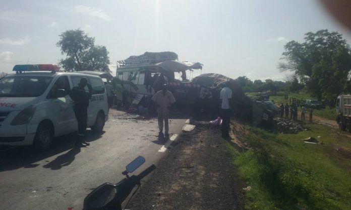 Tattaguine : Une collision entre deux bus fait 4 morts et une cinquantaine de blessés
