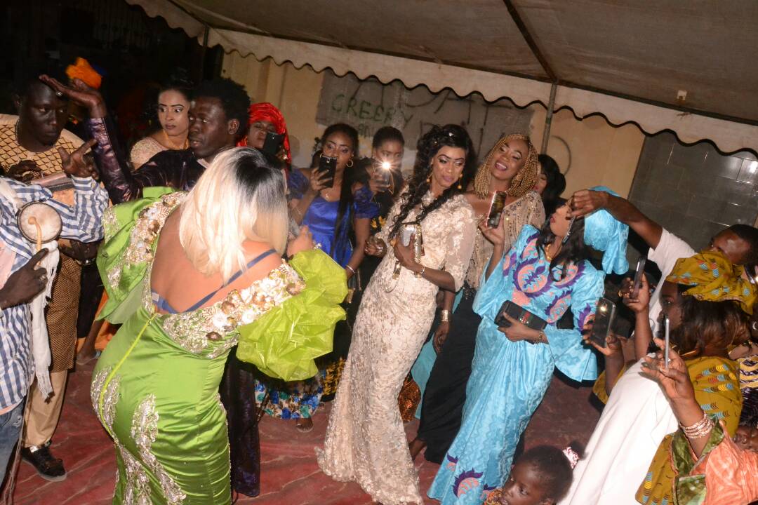 18 photos : Tange Tandian Vipeoples s'est marié