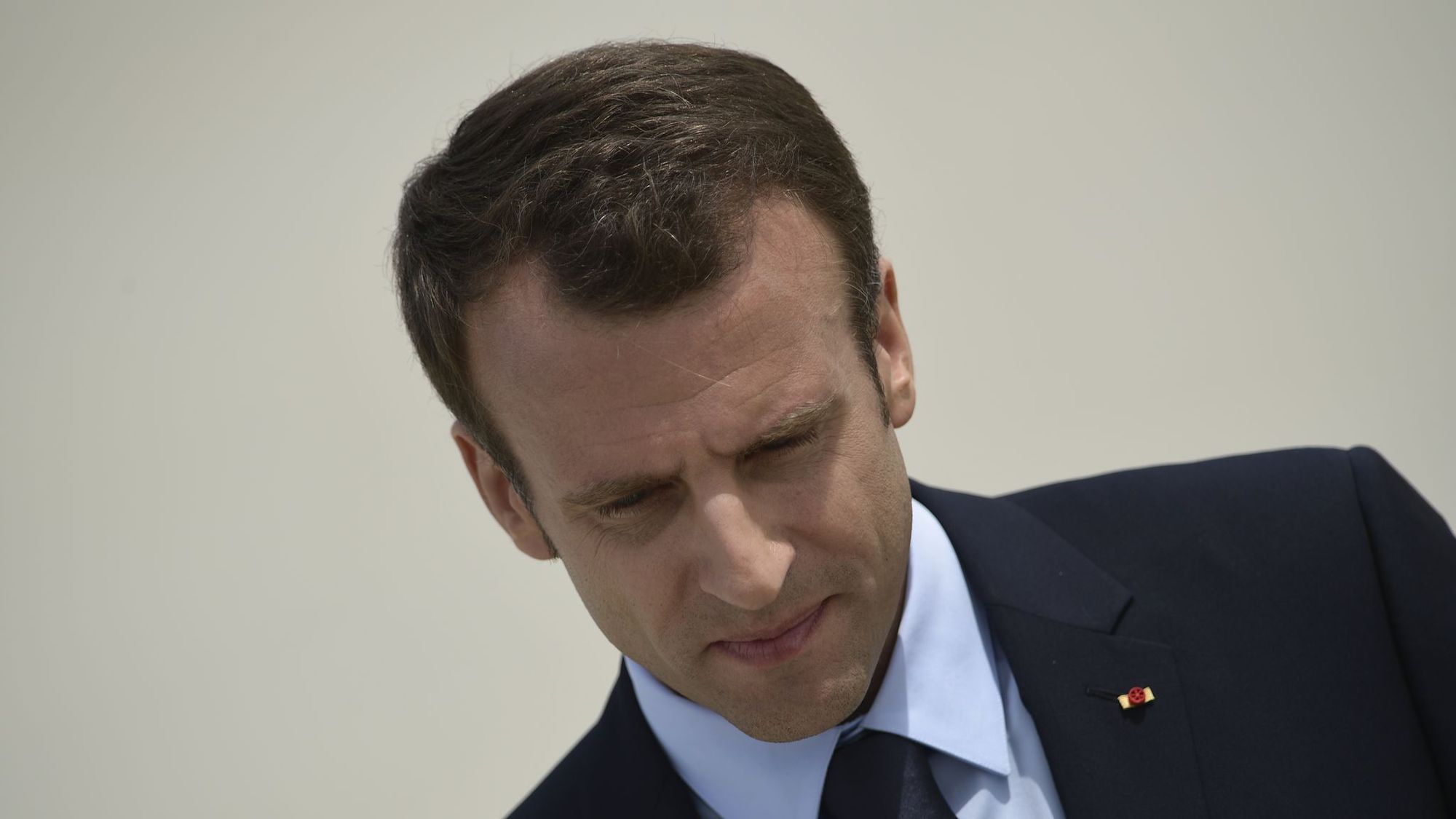 1er mai: Macron réfute "esquiver quoi que ce soit" en se rendant en Australie