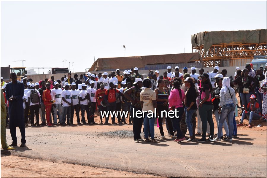 Diamniadio - Les images de l'inauguration du premier lot d'immeubles devant abriter les sphères ministérielles à Diamniadio par le président de la République, Macky Sall