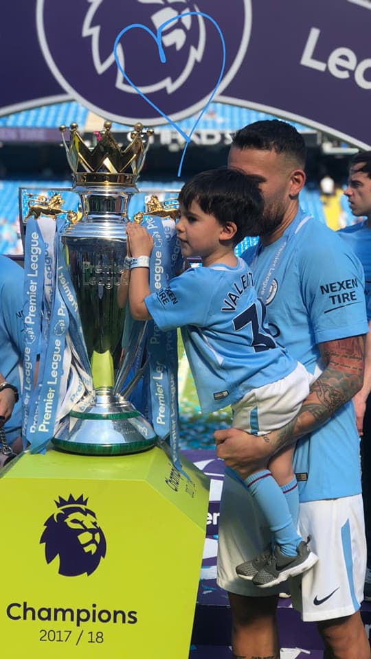 PHOTOS - Manchester City célèbre son titre de champion d’Angleterre