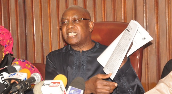 Crise scolaire : Le ministre de l'Education nationale Serigne Mbaye Thiam "assume tout”