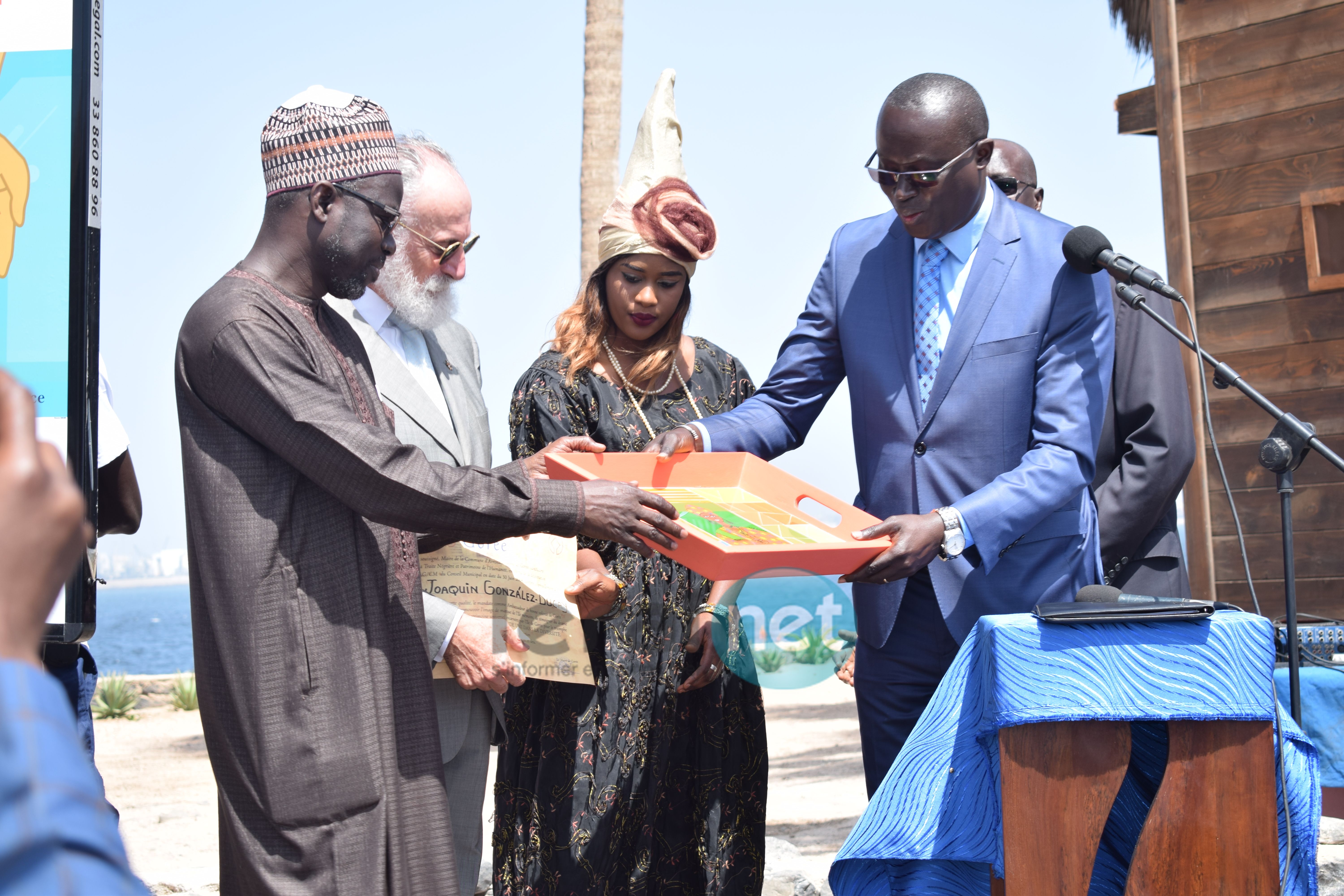 Photos : La nouvelle Place de l'Europe à Gorée a été inaugurée