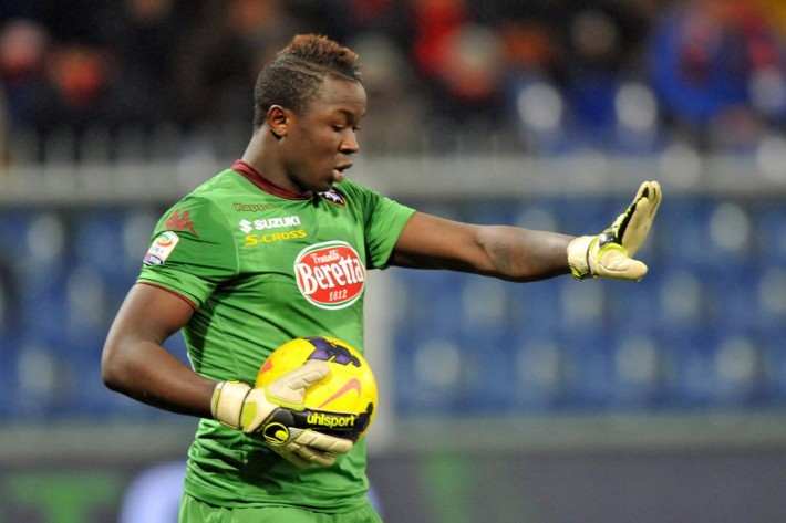 Tom Net A 12 Ans Et Joue Au Football Chez les Gomis, on est gardiens de but de père en fils