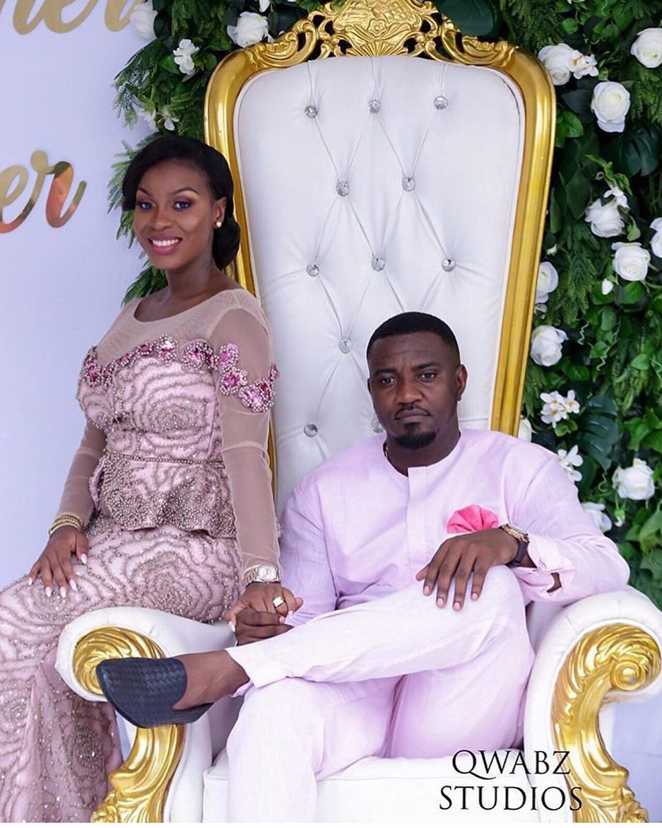 20 photos - Mariage de John Dumelo : Son ex-copine, dépitée, a crié au scandale