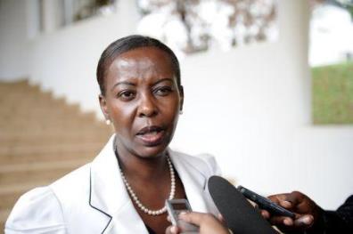 Candidature Oif: Macron soutient la Rwandaise Louise Mushikiwabo